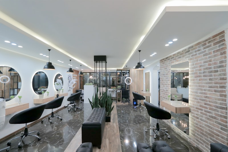 Edler Salon